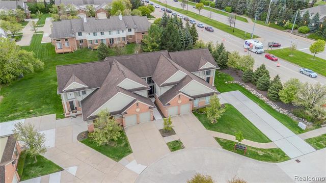 1030 Lorenzo Court, Troy, MI 48085