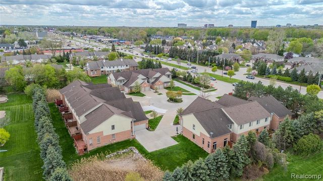 1030 Lorenzo Court, Troy, MI 48085