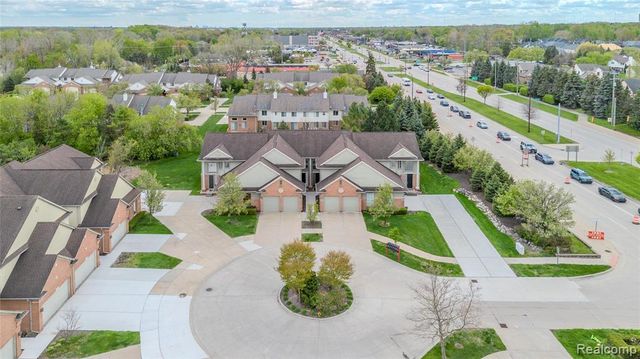 1030 Lorenzo Court, Troy, MI 48085