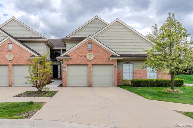 1030 Lorenzo Court, Troy, MI 48085