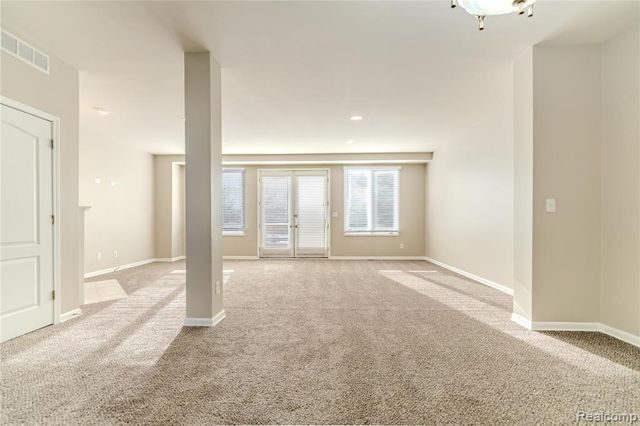 1030 Lorenzo Court, Troy, MI 48085