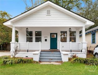 2015 Reynolds Street, Savannah, GA 31401