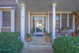 5402 Roundtree Street, Shawnee, KS 66226