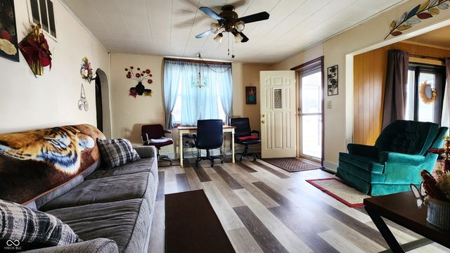 500 S 22nd Street, Elwood, IN 46036