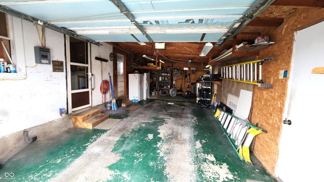 500 S 22nd Street, Elwood, IN 46036