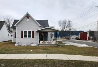 500 S 22nd Street, Elwood, IN 46036