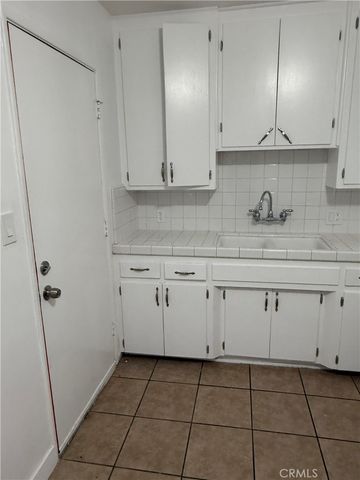 1730 Obispo, Long Beach, CA 90804