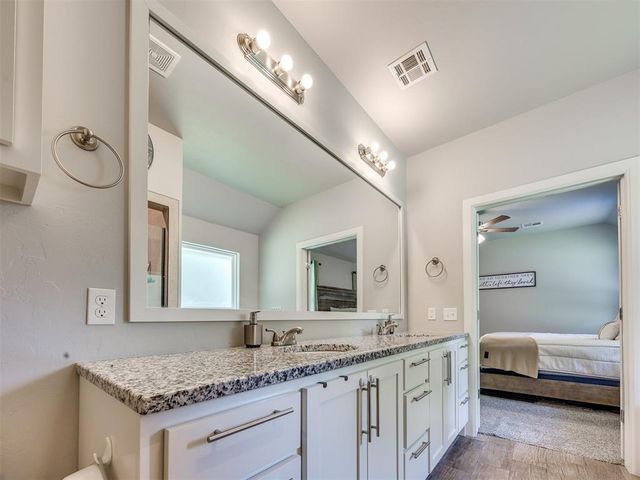 9542 Pastoral Drive, Guthrie, OK 73044