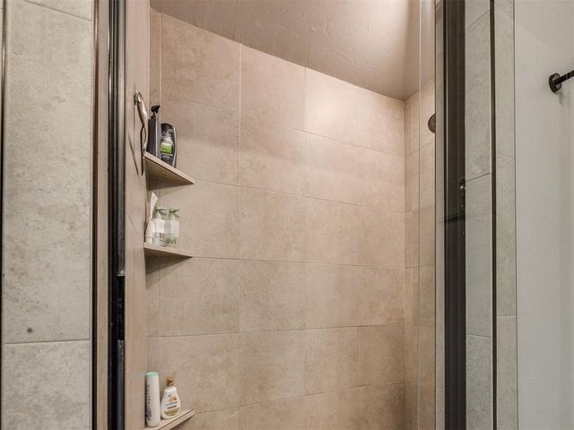 9542 Pastoral Drive, Guthrie, OK 73044