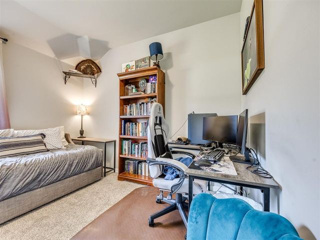 9542 Pastoral Drive, Guthrie, OK 73044