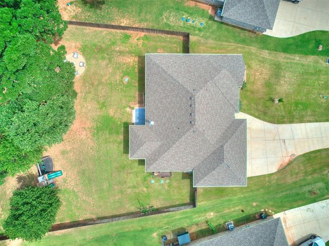 9542 Pastoral Drive, Guthrie, OK 73044