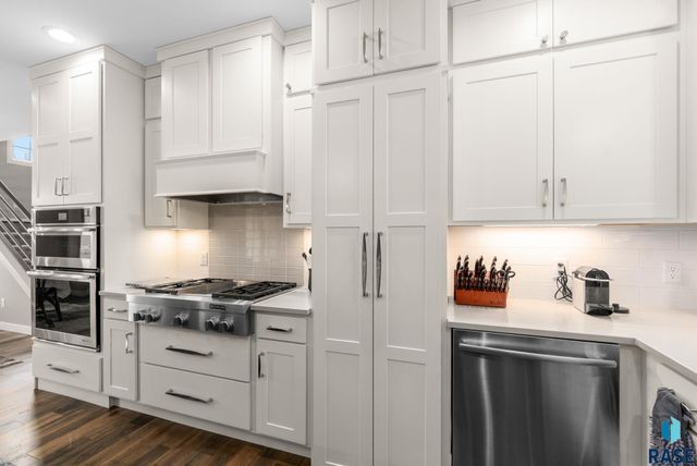 2905 W 77th St Street, Sioux Falls, SD 57108
