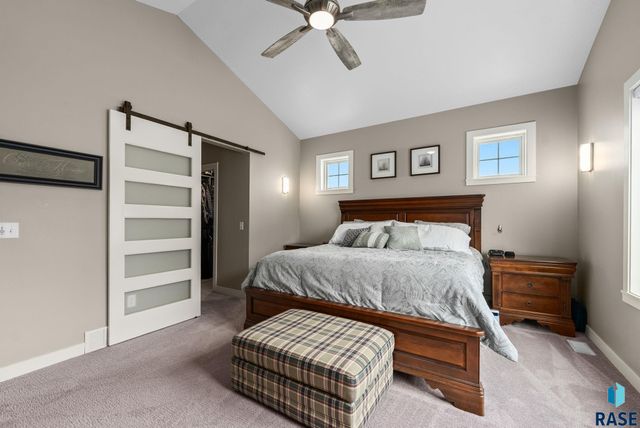 2905 W 77th St Street, Sioux Falls, SD 57108
