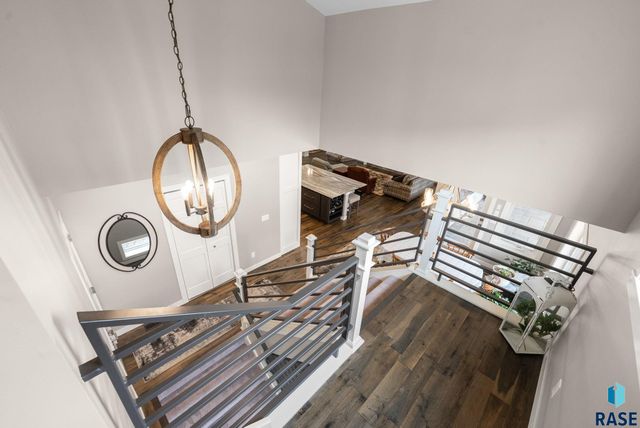 2905 W 77th St Street, Sioux Falls, SD 57108