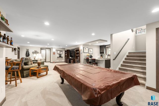 2905 W 77th St Street, Sioux Falls, SD 57108