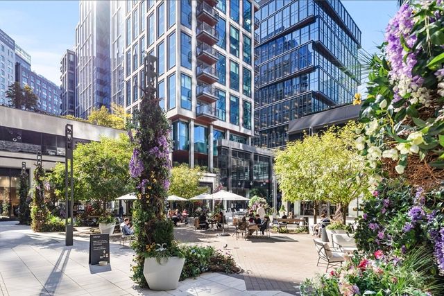 135 Seaport Blvd 1708, Boston, MA 02210