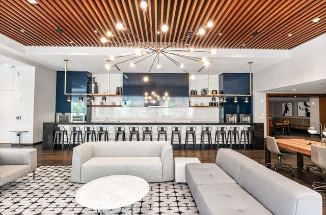 135 Seaport Blvd 1708, Boston, MA 02210