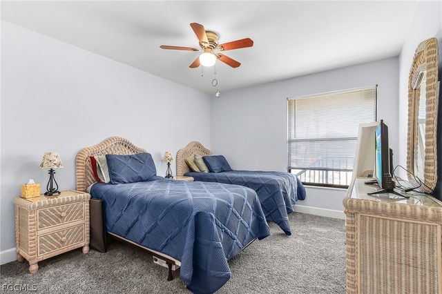 3935 Country Club BLVD 17, Cape Coral, FL 33904