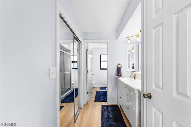 3935 Country Club BLVD 17, Cape Coral, FL 33904