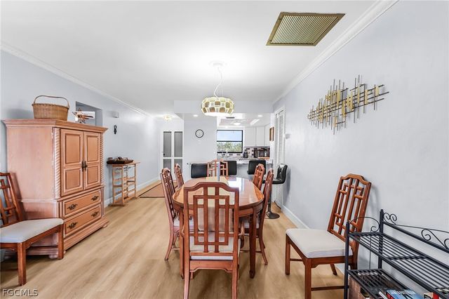 3935 Country Club BLVD 17, Cape Coral, FL 33904