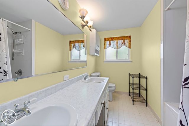 20004 Parkside Street, St Clair Shores, MI 48080