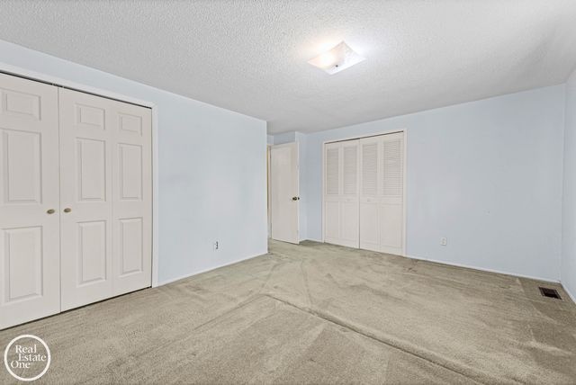20004 Parkside Street, St Clair Shores, MI 48080