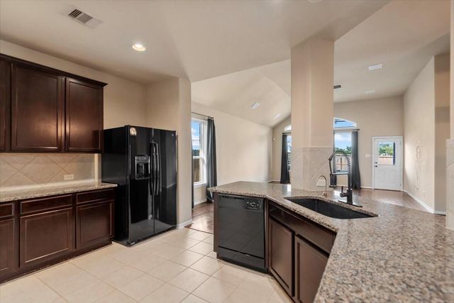 31926 Mckinley Run Drive, Hockley, TX 77447