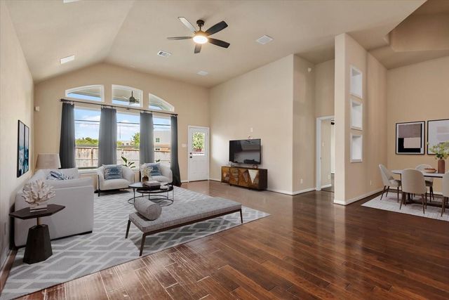 31926 Mckinley Run Drive, Hockley, TX 77447