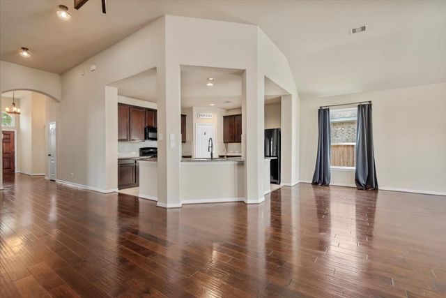 31926 Mckinley Run Drive, Hockley, TX 77447