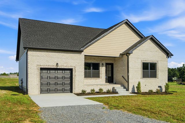 719 Mount Vernon Rd, Bethpage, TN 37022