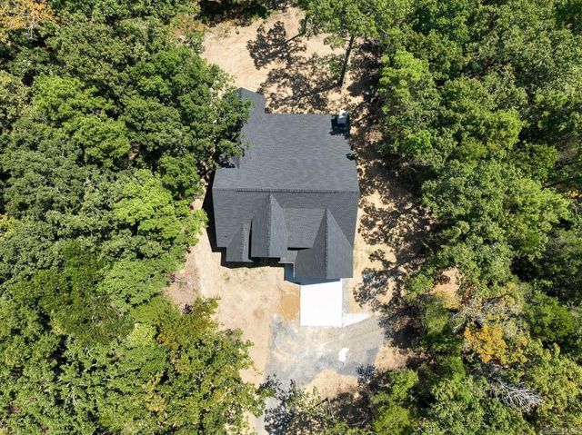 55 Sencillo Street, Greers Ferry, AR 72067