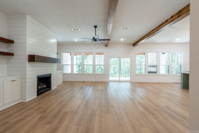 55 Sencillo Street, Greers Ferry, AR 72067