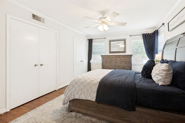 6935 Kingsbury Drive, Dallas, TX 75231