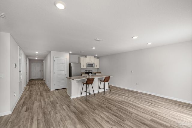 7733 Alydar Loop, Pensacola, FL 32526