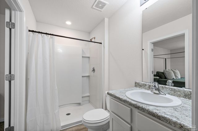 7733 Alydar Loop, Pensacola, FL 32526