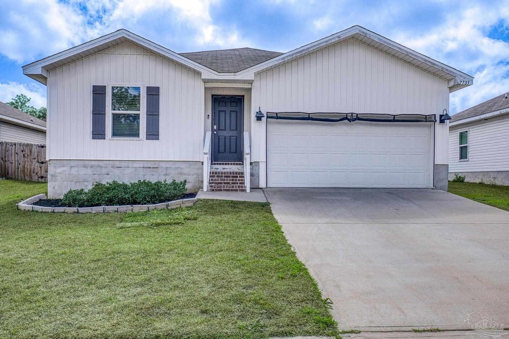 7733 Alydar Loop, Pensacola, FL 32526