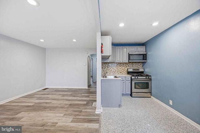 2222 S 56TH ST, Philadelphia, PA 19143