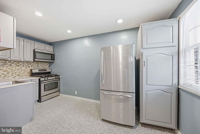 2222 S 56TH ST, Philadelphia, PA 19143