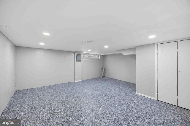 2222 S 56TH ST, Philadelphia, PA 19143