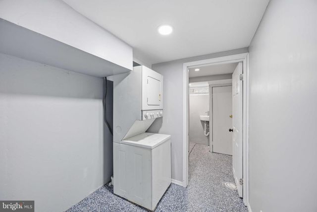 2222 S 56TH ST, Philadelphia, PA 19143