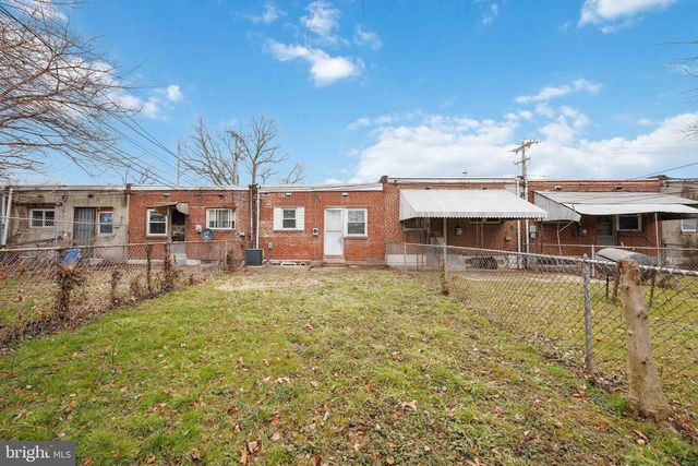 2222 S 56TH ST, Philadelphia, PA 19143