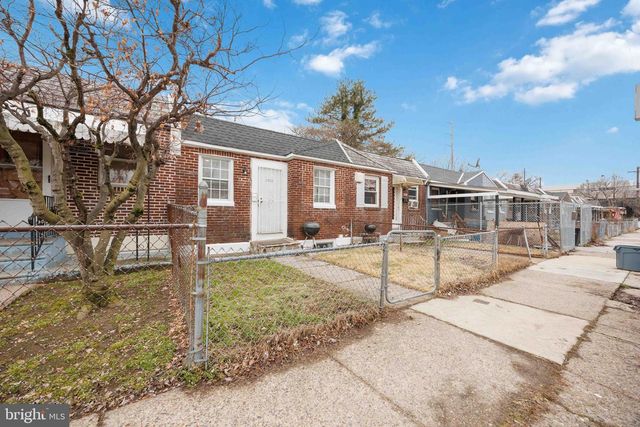 2222 S 56TH ST, Philadelphia, PA 19143