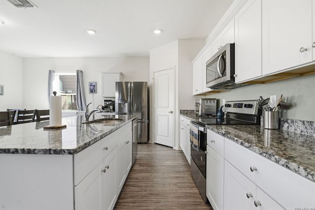 5122 Jovian, San Antonio, TX 78245