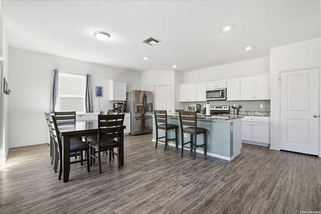 5122 Jovian, San Antonio, TX 78245