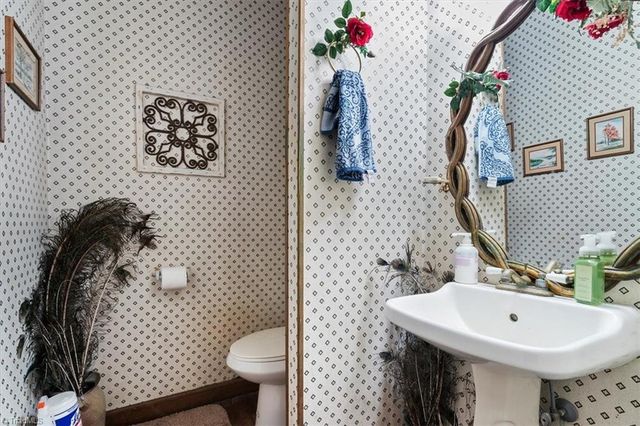 5603 Little Beane Store Road, Seagrove, NC 27341