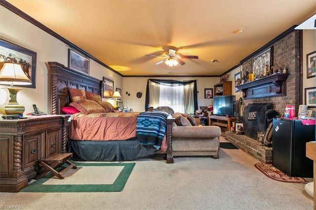 5603 Little Beane Store Road, Seagrove, NC 27341