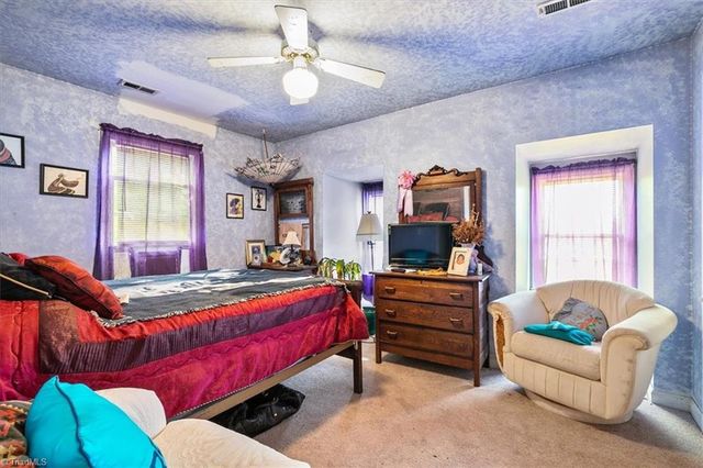 5603 Little Beane Store Road, Seagrove, NC 27341