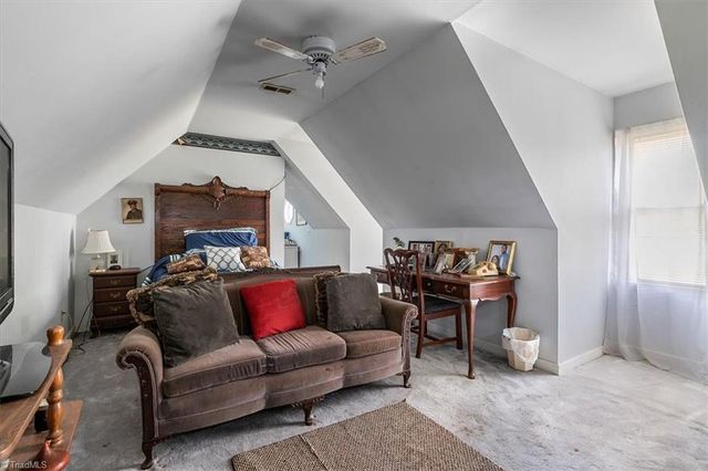 5603 Little Beane Store Road, Seagrove, NC 27341