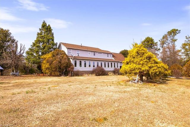 5603 Little Beane Store Road, Seagrove, NC 27341