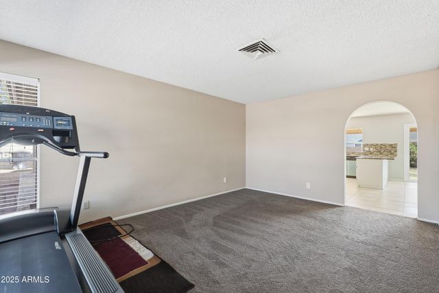 953 E HACKAMORE Street, Mesa, AZ 85203